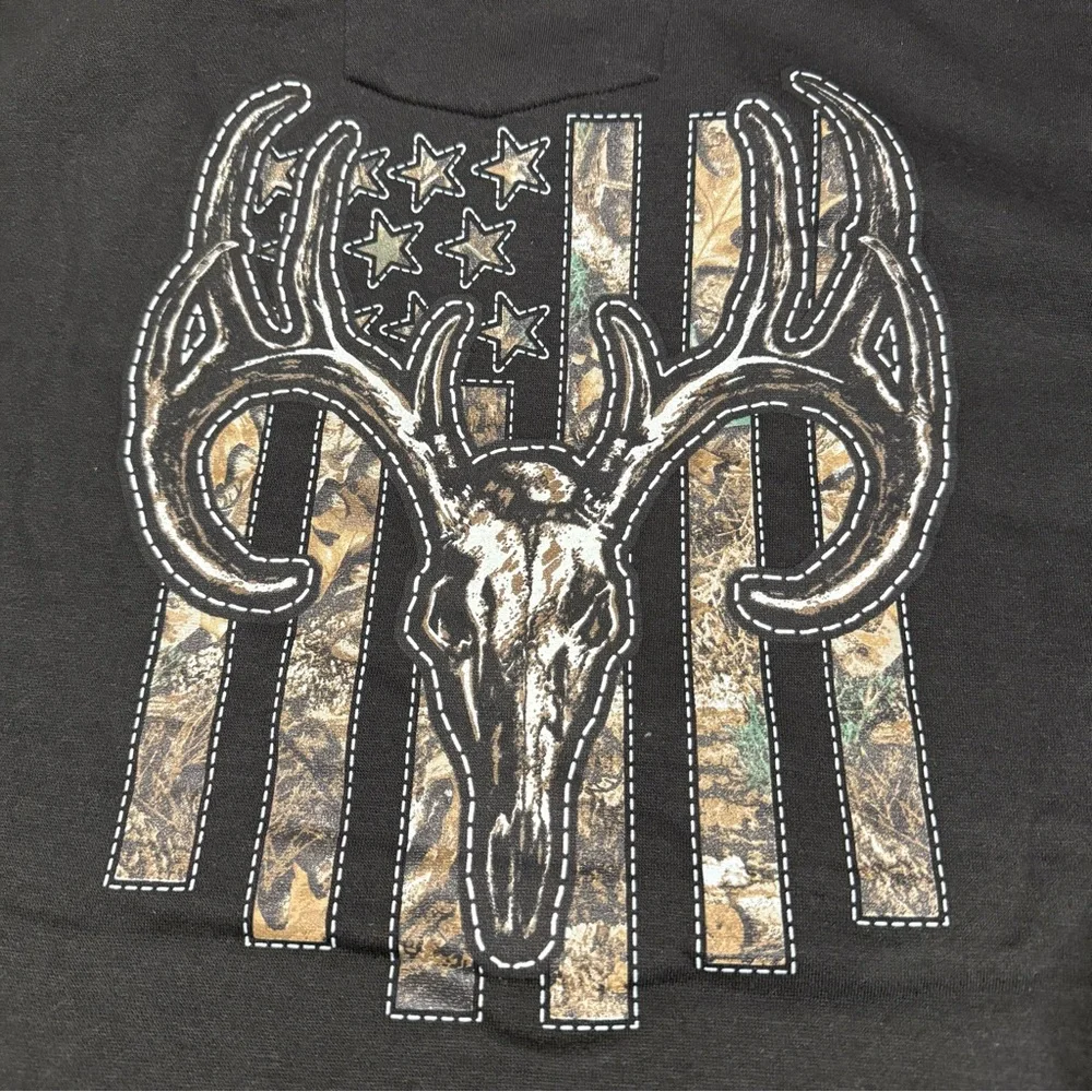 Buckhorn Hoodie with Deer Skull and Flag Design- Size:XL - Picture 2 of 7